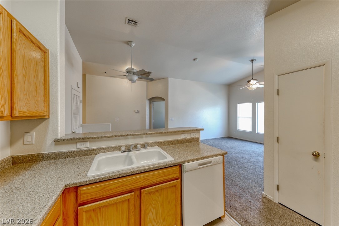 2560 Land Rush Drive Property Photo 16