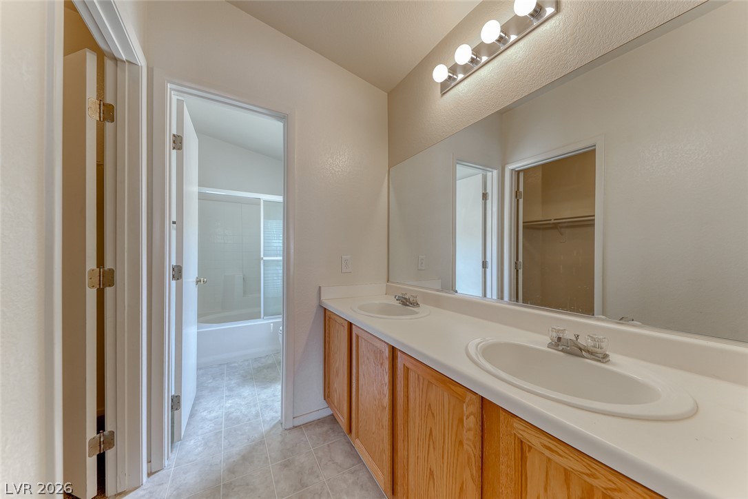 2560 Land Rush Drive Property Photo 22