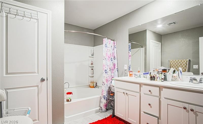 5860 Mia Skye Street Property Photo 26