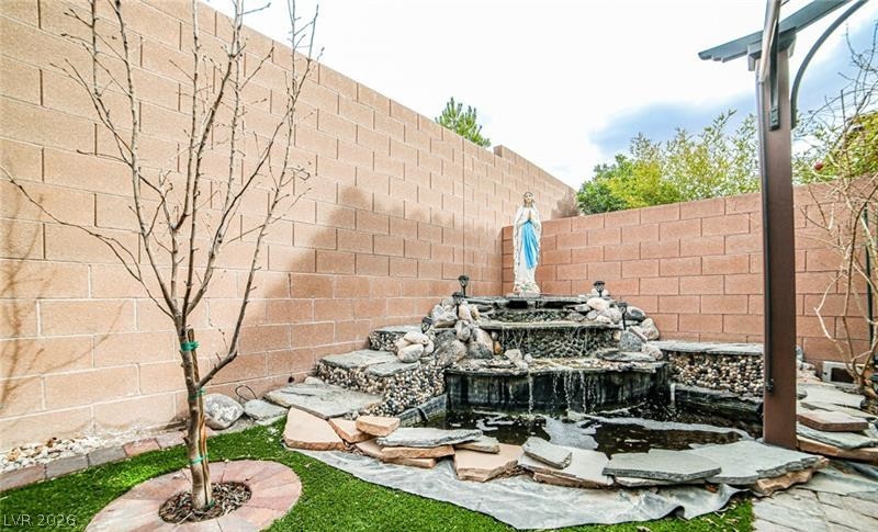 5860 Mia Skye Street Property Photo 28
