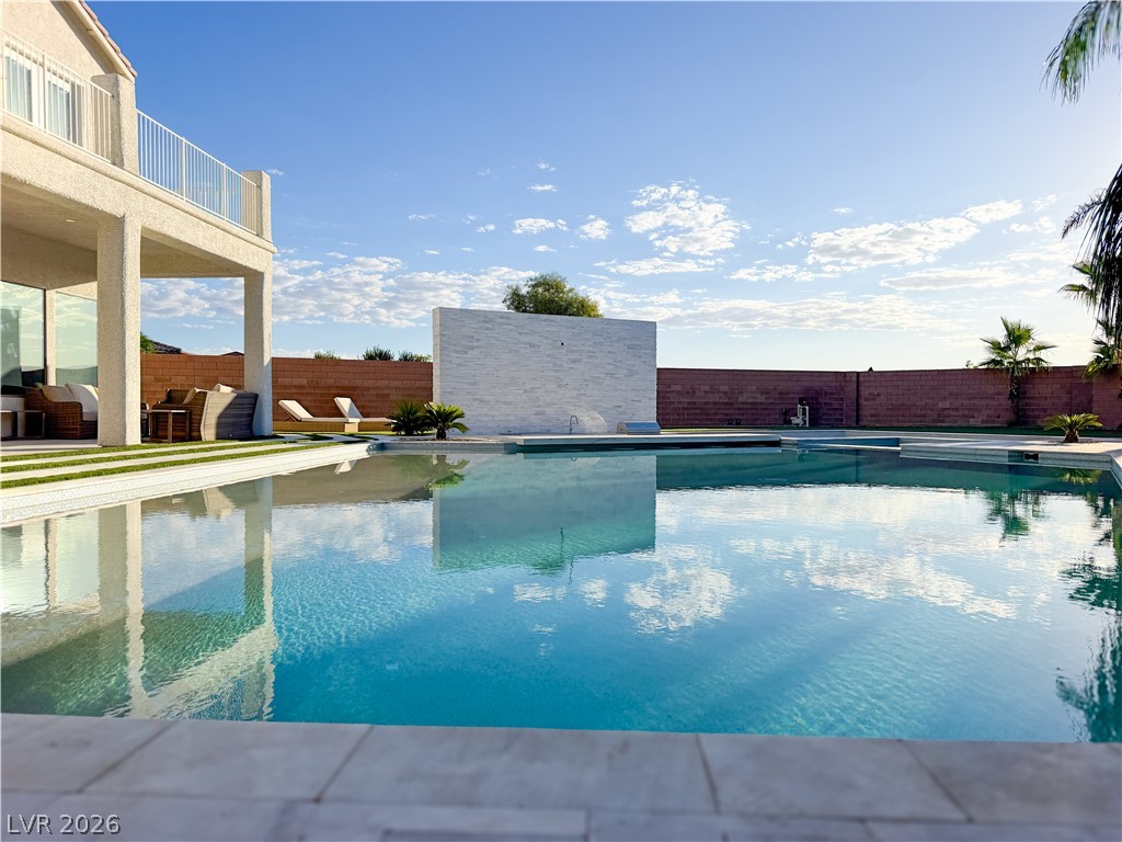 7614 Noche Oscura Circle Property Photo 15