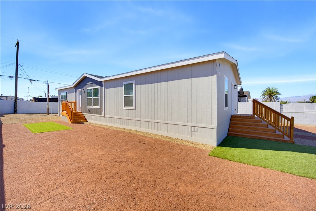 6175 Bryce Canyon Avenue Property Photo 2