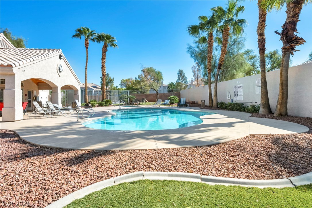 511 Armenian Place Property Photo 1