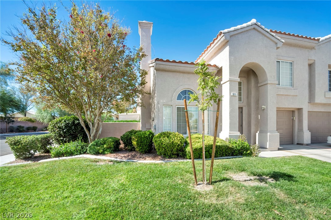 511 Armenian Place Property Photo 4