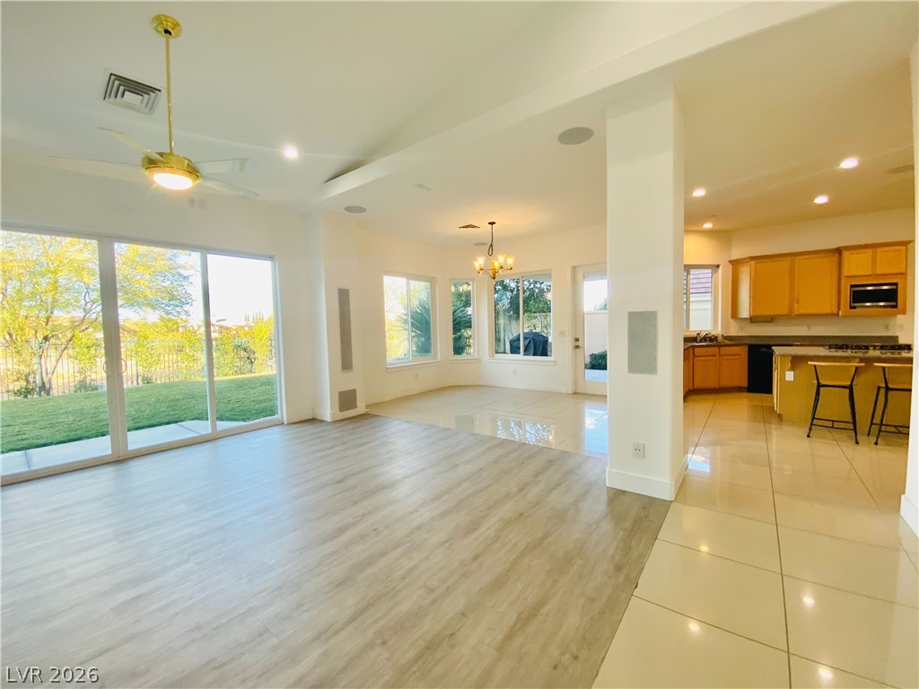 9800 Camden Hills Avenue Property Photo 8