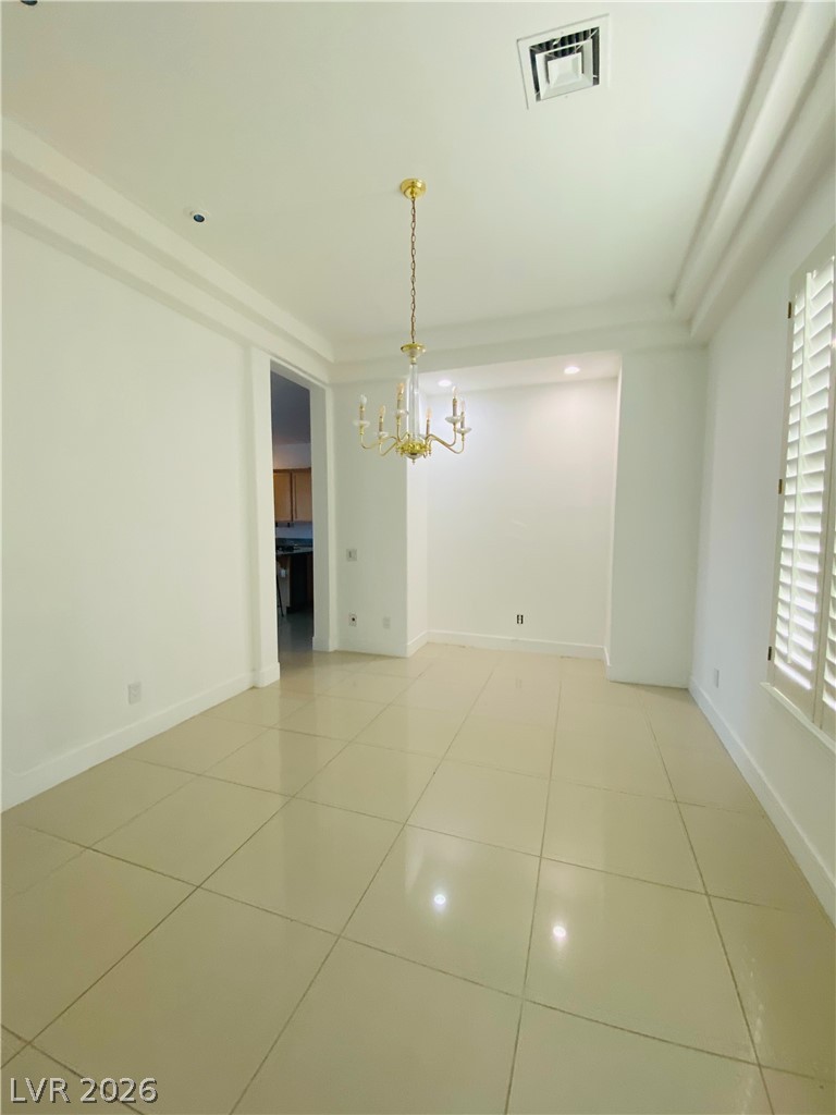 9800 Camden Hills Avenue Property Photo 10