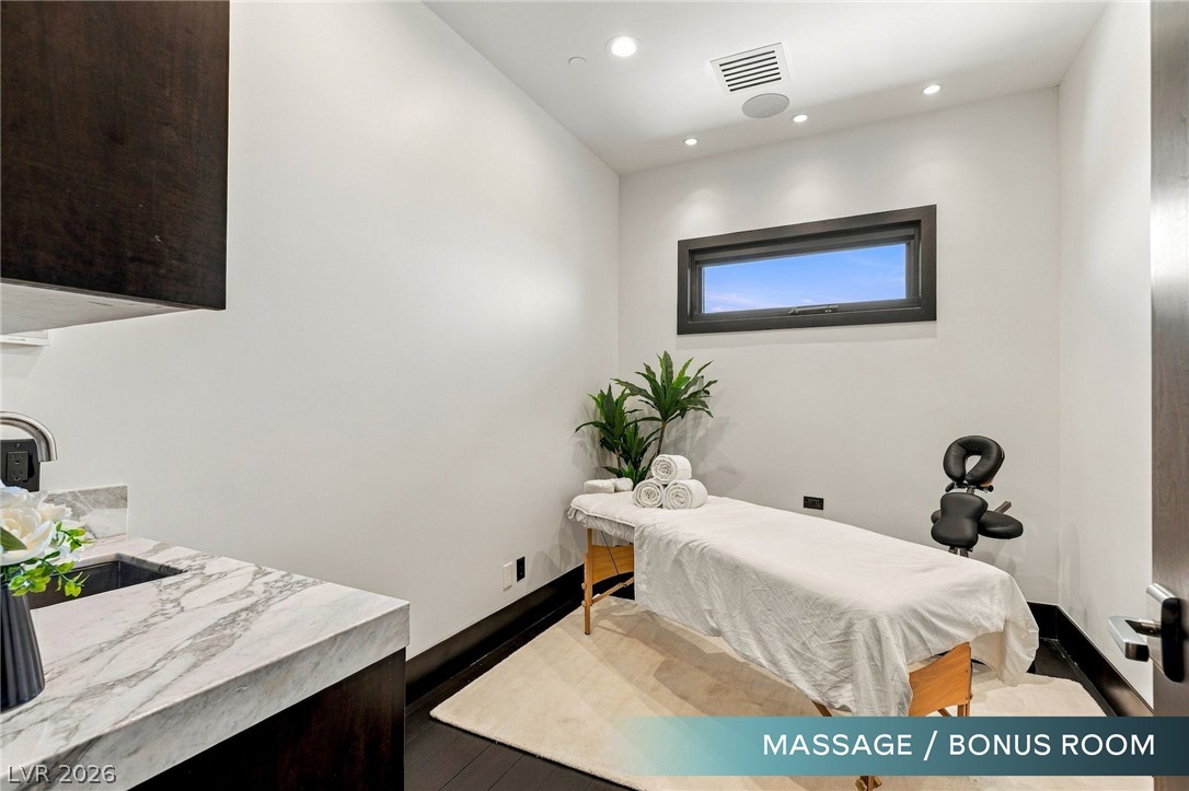 6 Bright Hollow Court Property Photo 29