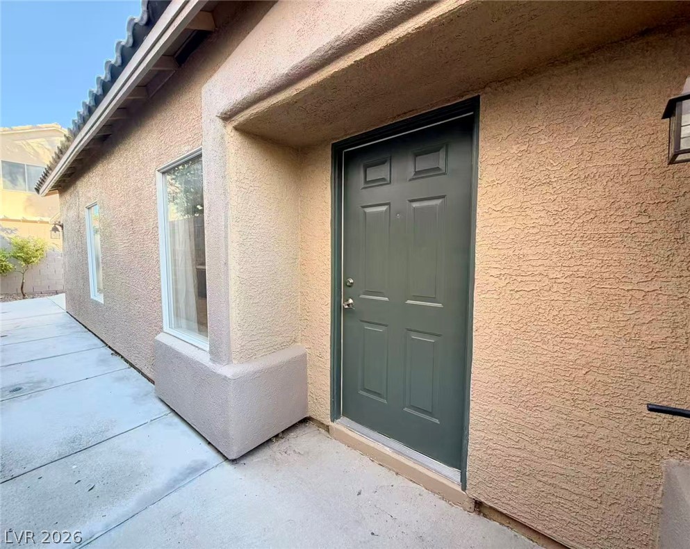 7980 Angel Tree Court Property Photo 4