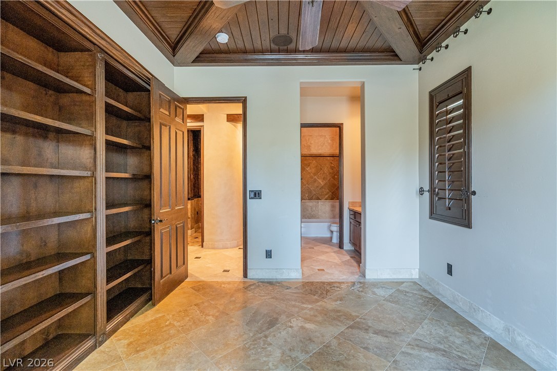 1423 Foothills Village Drive Property Photo 22