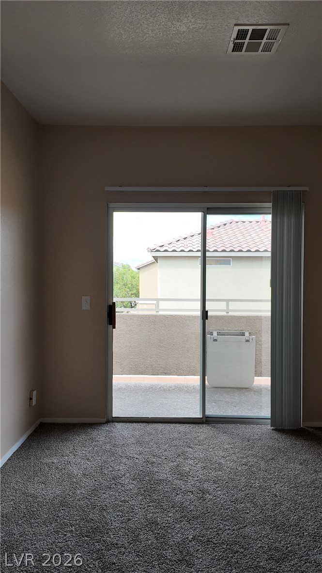 1900 North Torrey Pines Drive 212 Property Photo 19