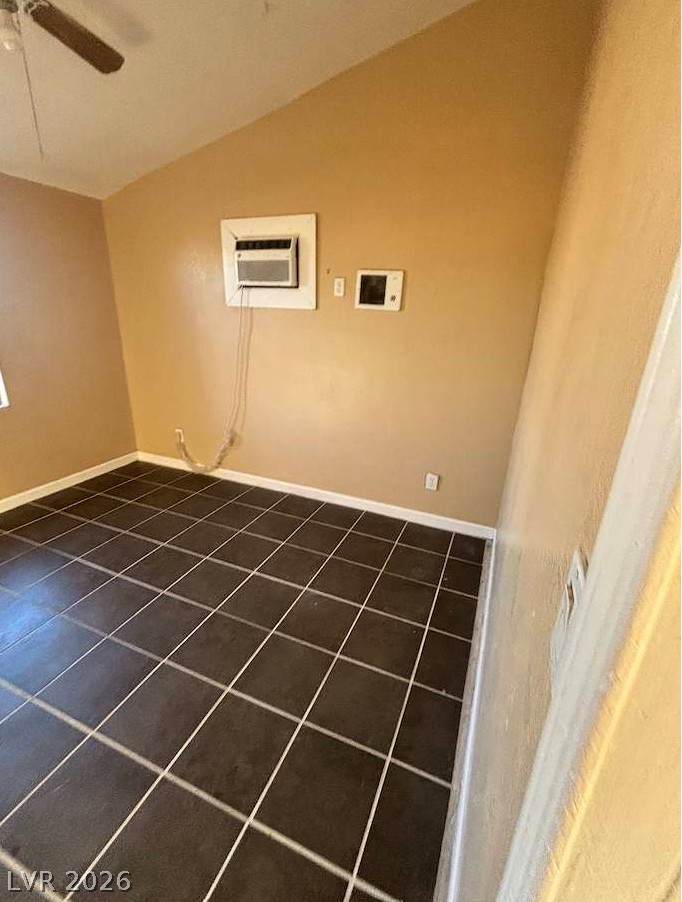 1124 Laurel Avenue 1 Property Photo 5
