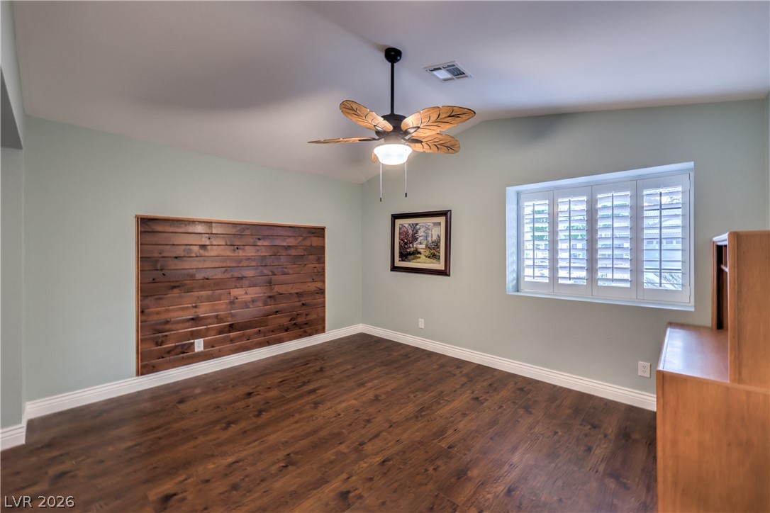 5300 Singing Hills Drive Property Photo 26