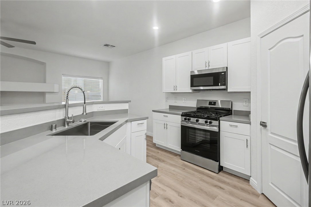 1555 Ward Frontier Lane Property Photo 11