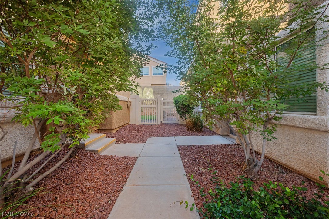 1555 Ward Frontier Lane Property Photo 43
