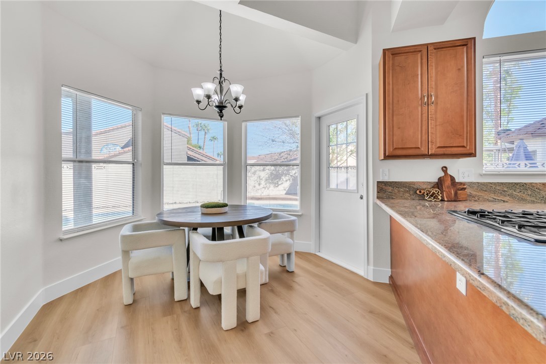 370 Rushing Creek Court Property Photo 6