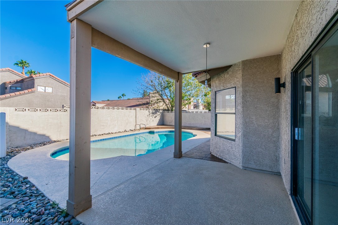 370 Rushing Creek Court Property Photo 15