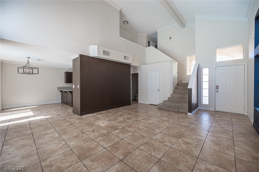 8125 Dolphin Landing Drive Property Photo 3