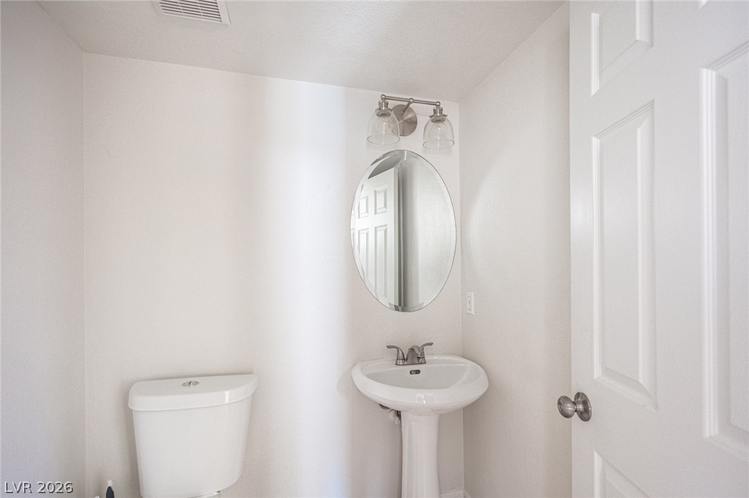8125 Dolphin Landing Drive Property Photo 32