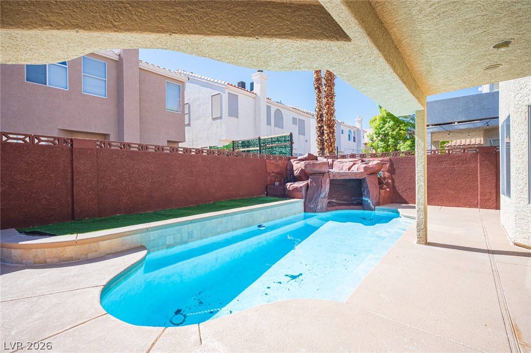 8125 Dolphin Landing Drive Property Photo 41