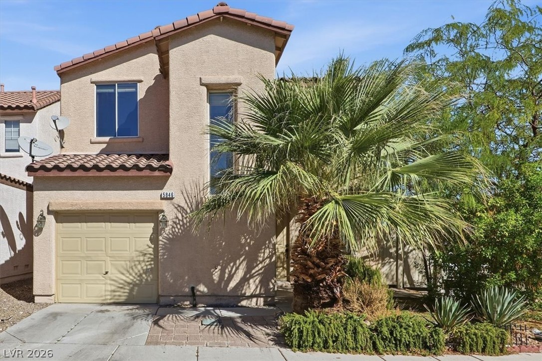 5846 Lee Fairy Court Property Photo 2