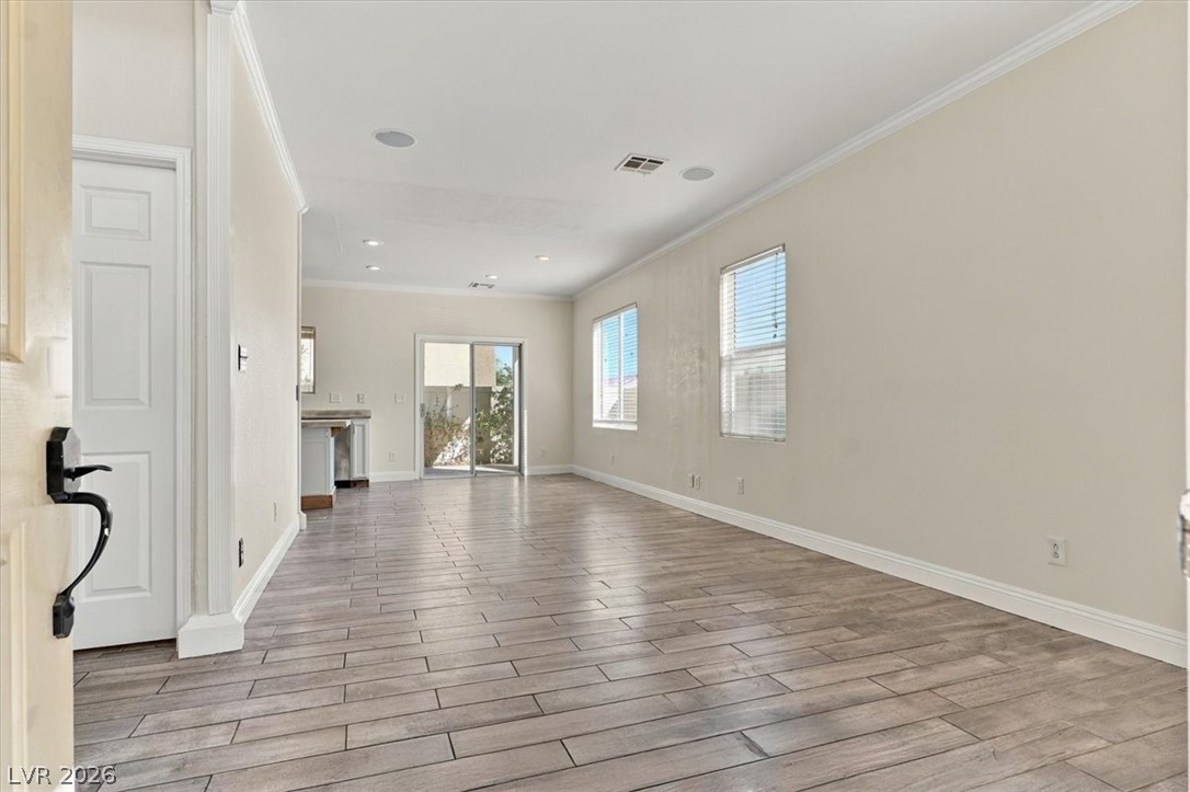 5846 Lee Fairy Court Property Photo 4
