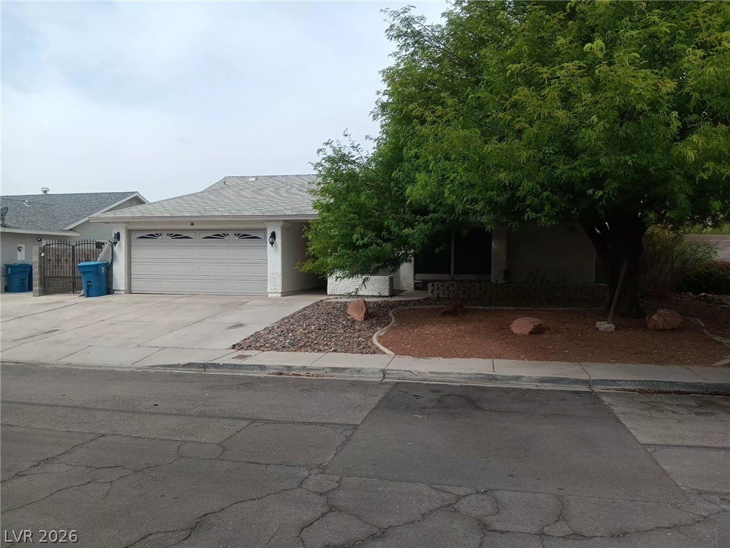2823482 Property Photo 2