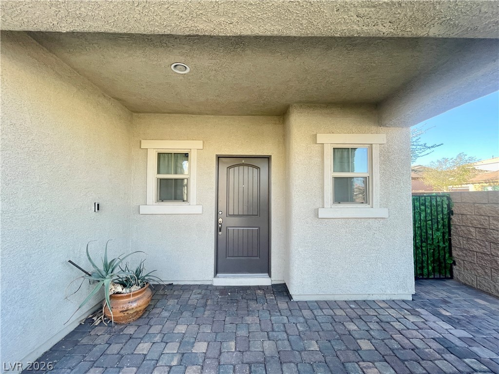 8971 Whitten Park Avenue Property Photo 5