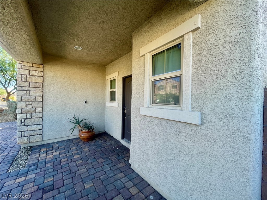 8971 Whitten Park Avenue Property Photo 6