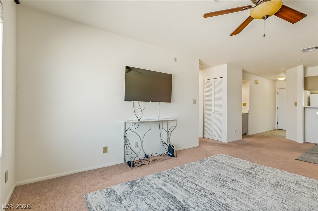 2036 Mesquite Lane 303 Property Photo 12