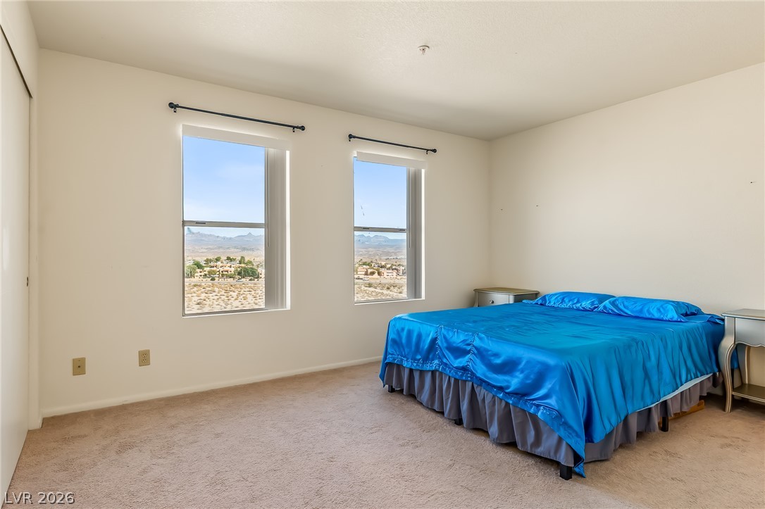 2036 Mesquite Lane 303 Property Photo 15