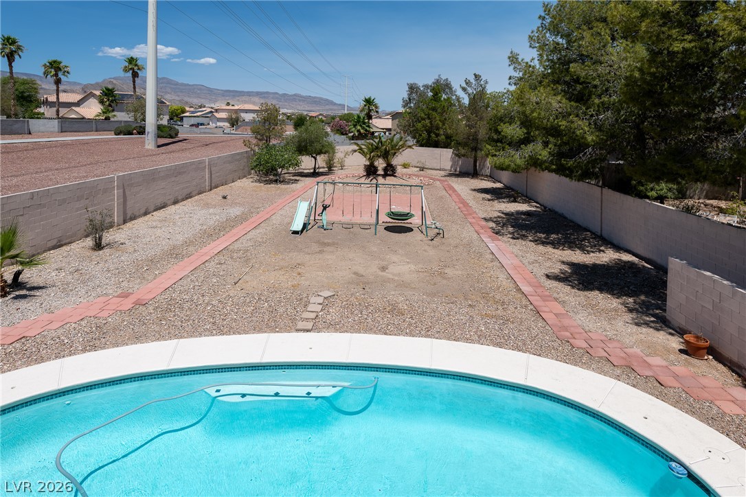 8332 Spring Arts Avenue Property Photo 35