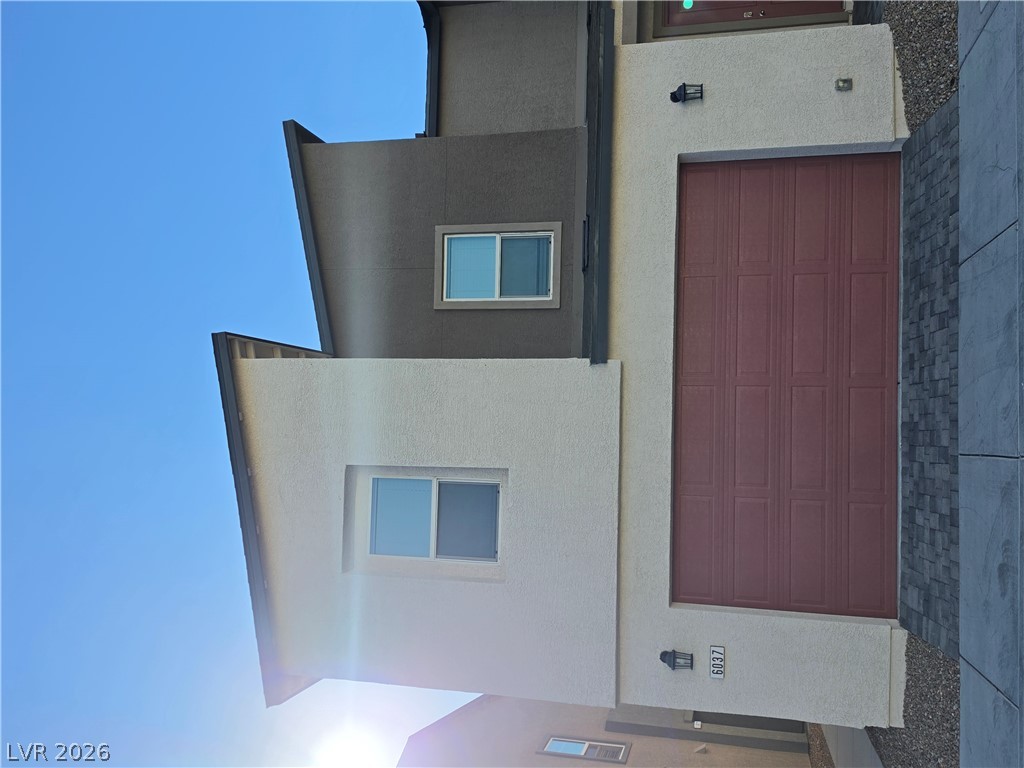 6037 Amaryllis Falls Street Property Photo 20