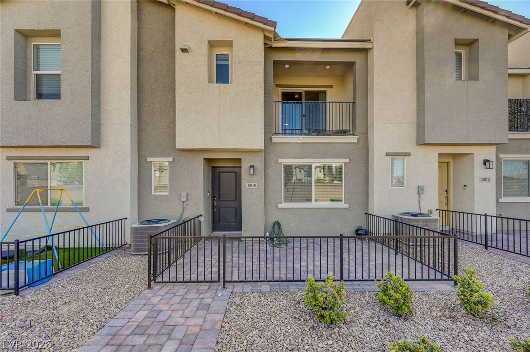6819 Dark Gunmetal Court Property Photo 1