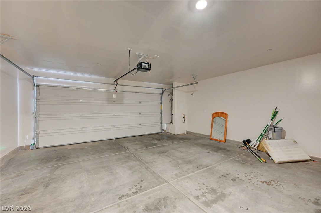 6819 Dark Gunmetal Court Property Photo 16