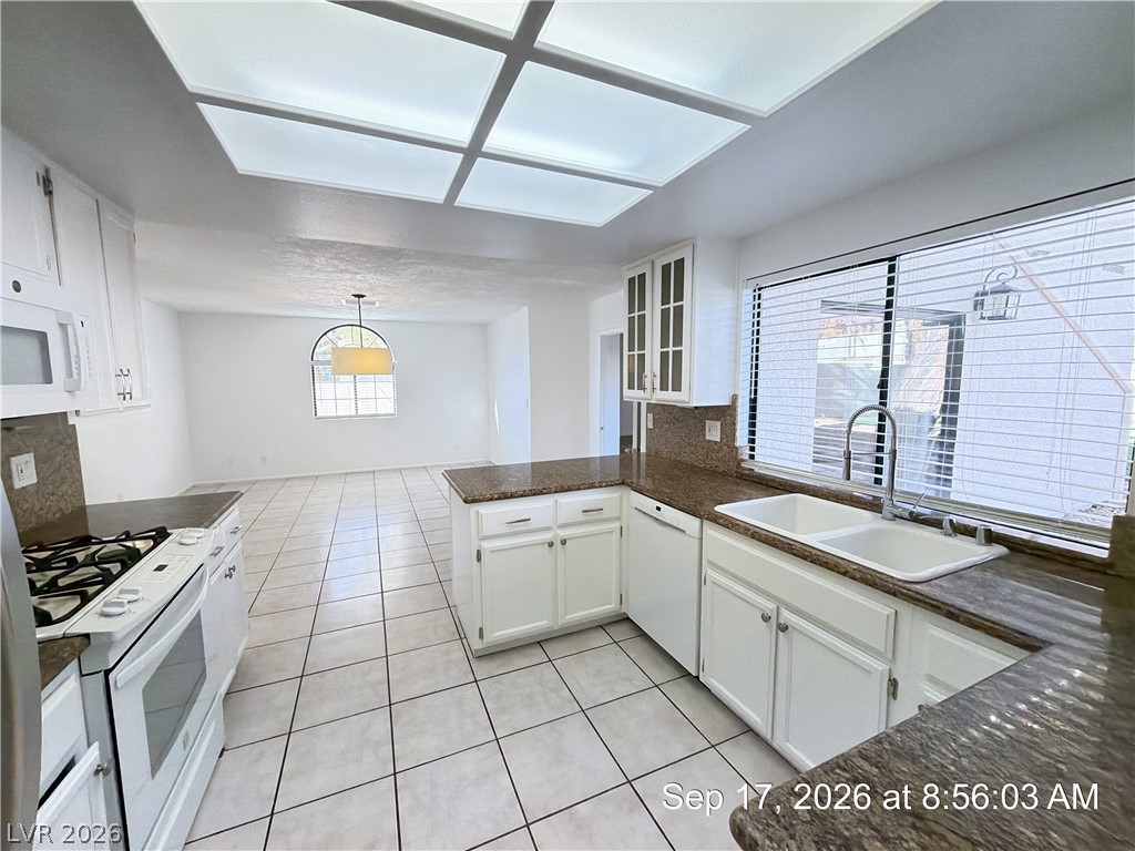 2817 Crystal Cove Property Photo 13