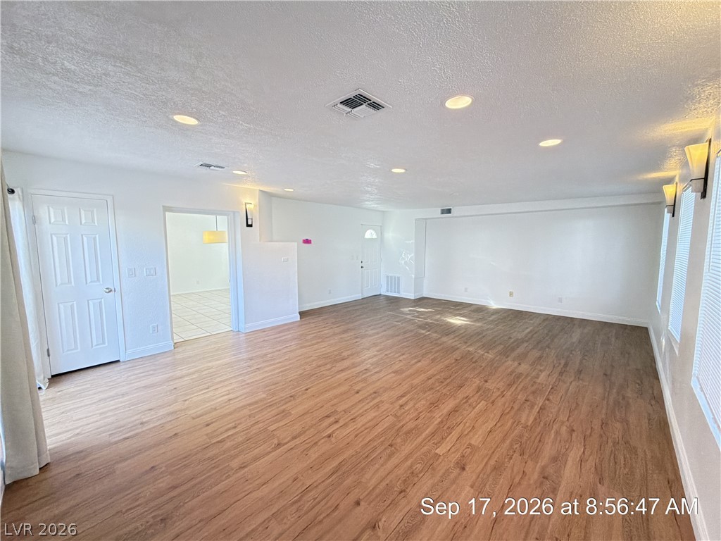 2817 Crystal Cove Property Photo 19