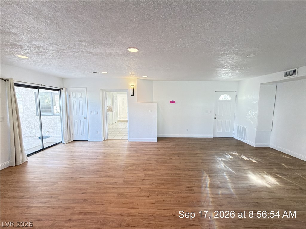 2817 Crystal Cove Property Photo 20