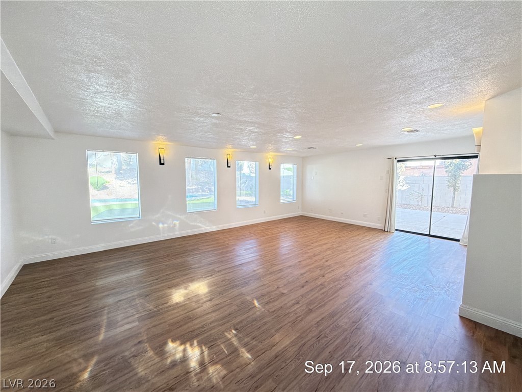 2817 Crystal Cove Property Photo 23