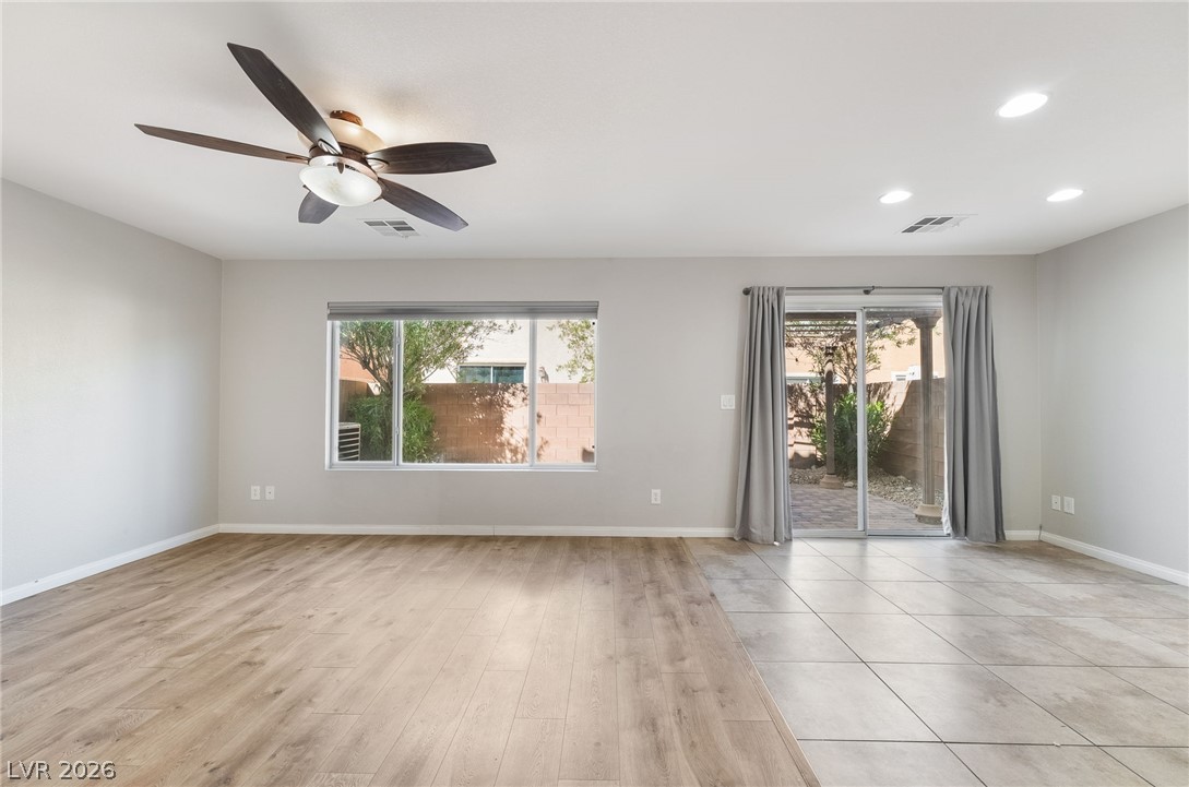 7954 Carmel Heights Avenue Property Photo 9