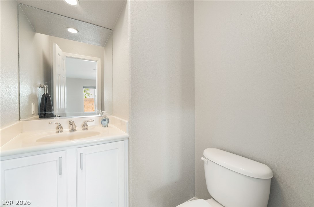 7954 Carmel Heights Avenue Property Photo 16