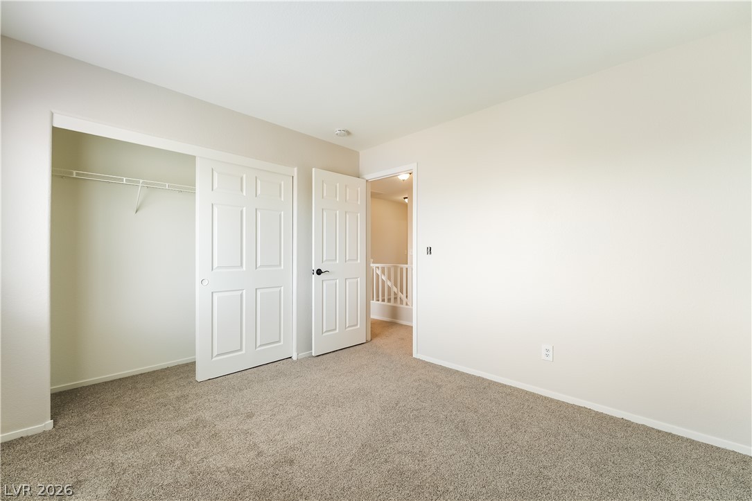658 Emerald City Avenue Property Photo 32