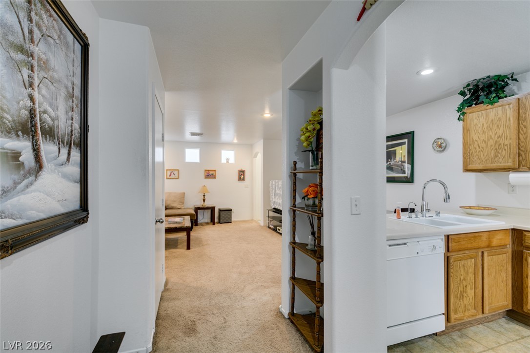 10367 Lettuce Leaf Street Property Photo 6