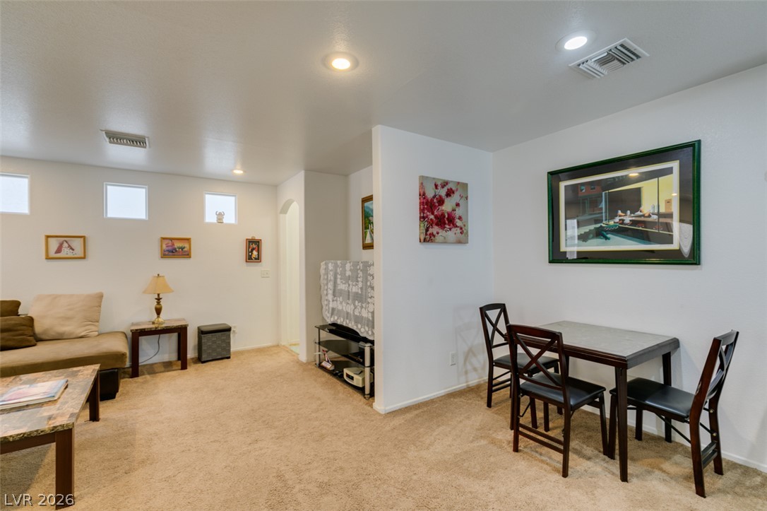 10367 Lettuce Leaf Street Property Photo 8