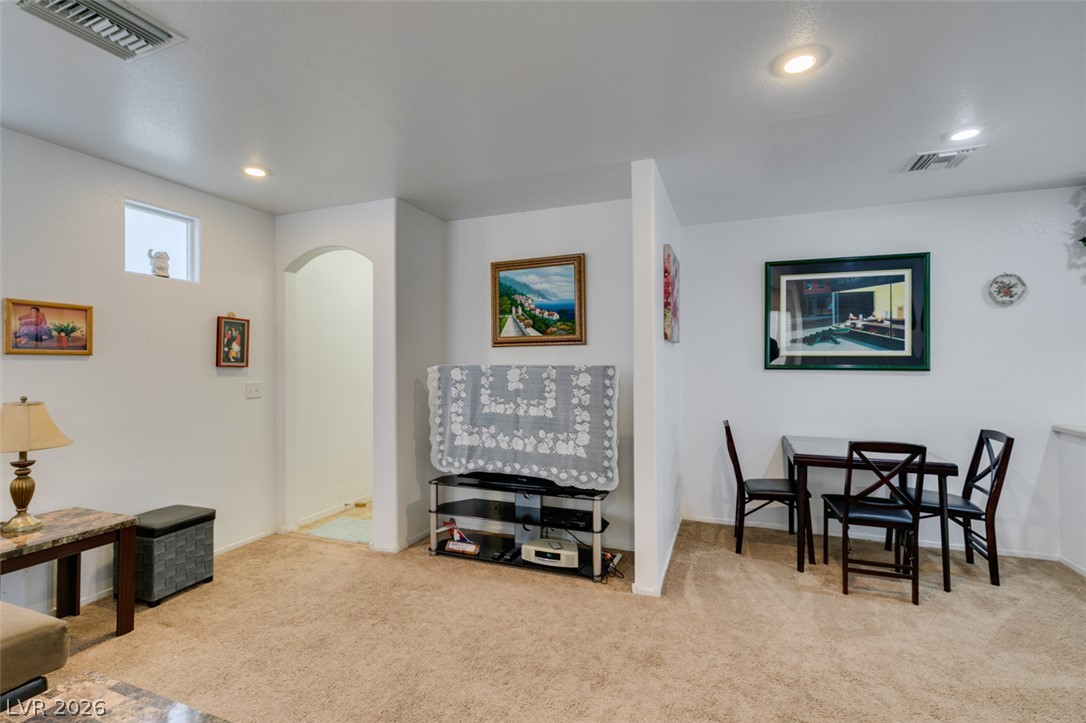 10367 Lettuce Leaf Street Property Photo 13