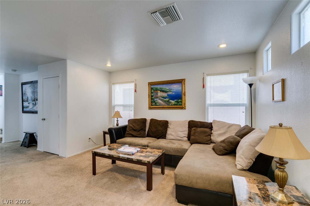 10367 Lettuce Leaf Street Property Photo 15