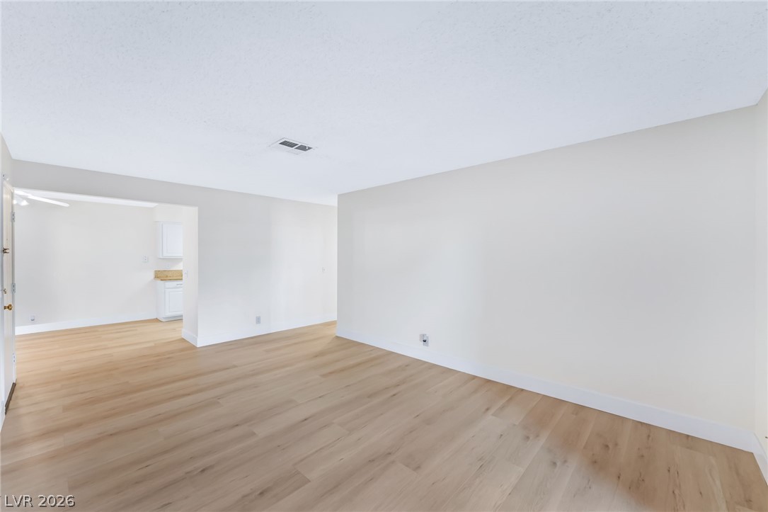 3151 Soaring Gulls Drive 1166 Property Photo 14