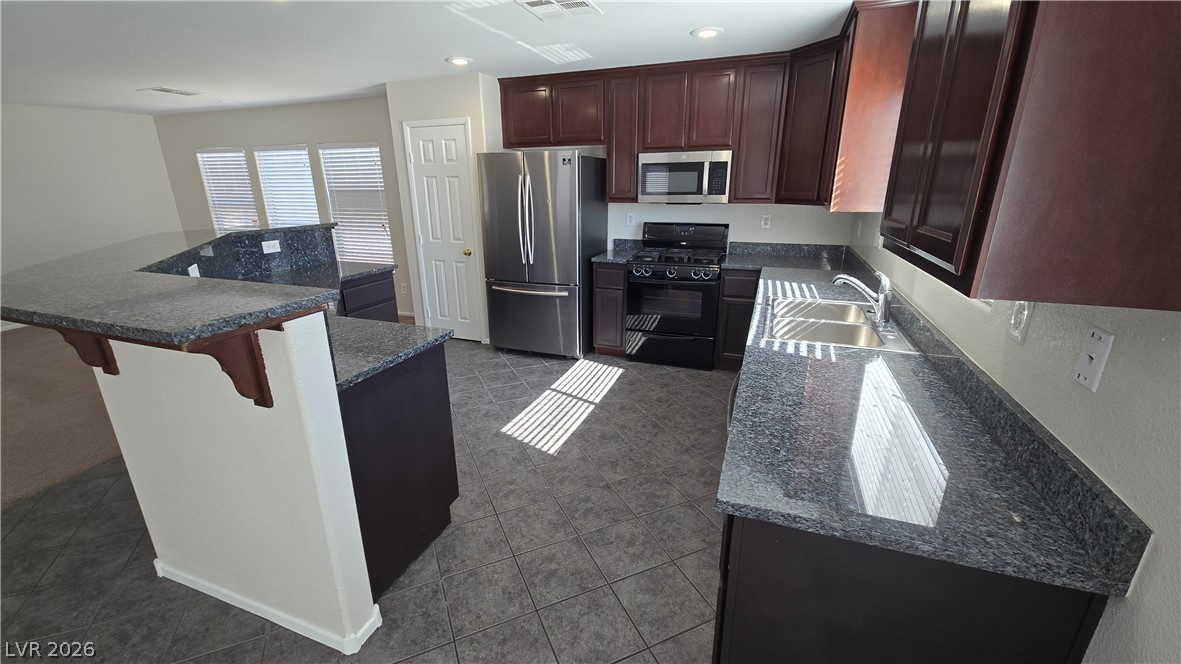 3225 Brayton Mist Drive Property Photo 7