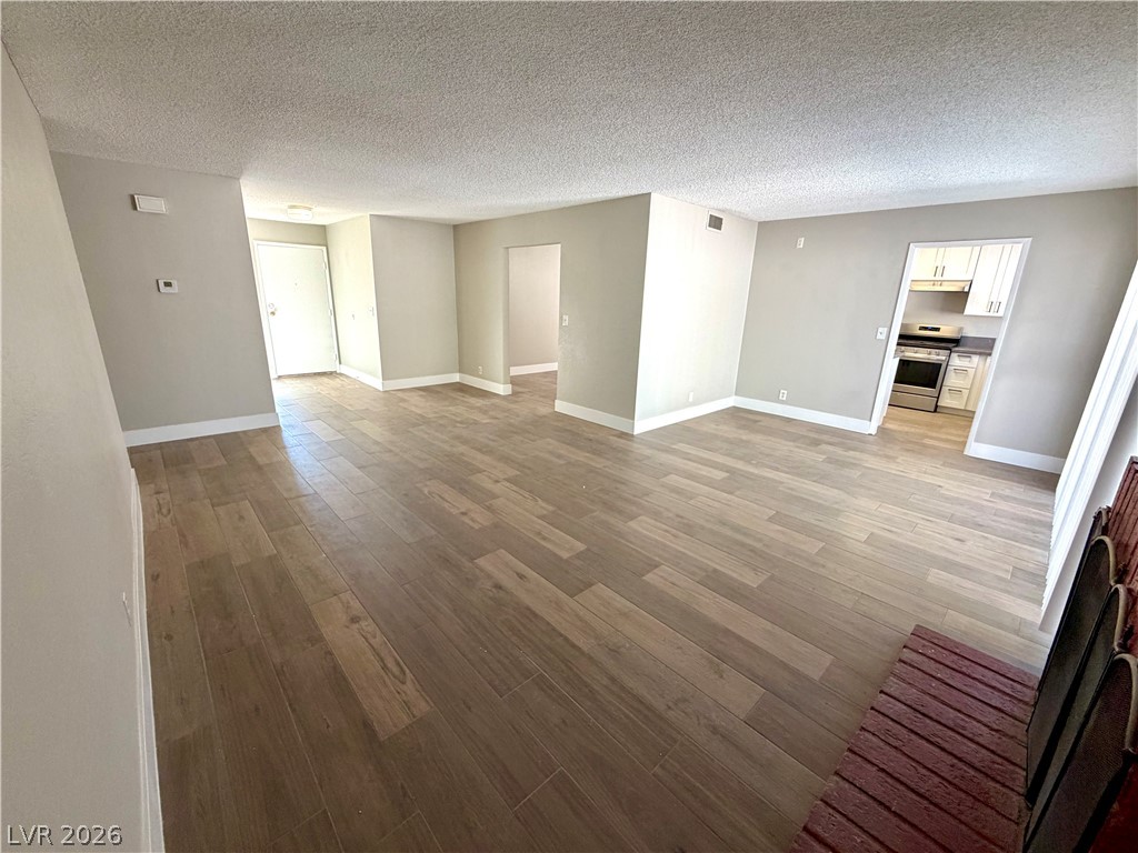 6950 Wedgewood Way 0 Property Photo 5