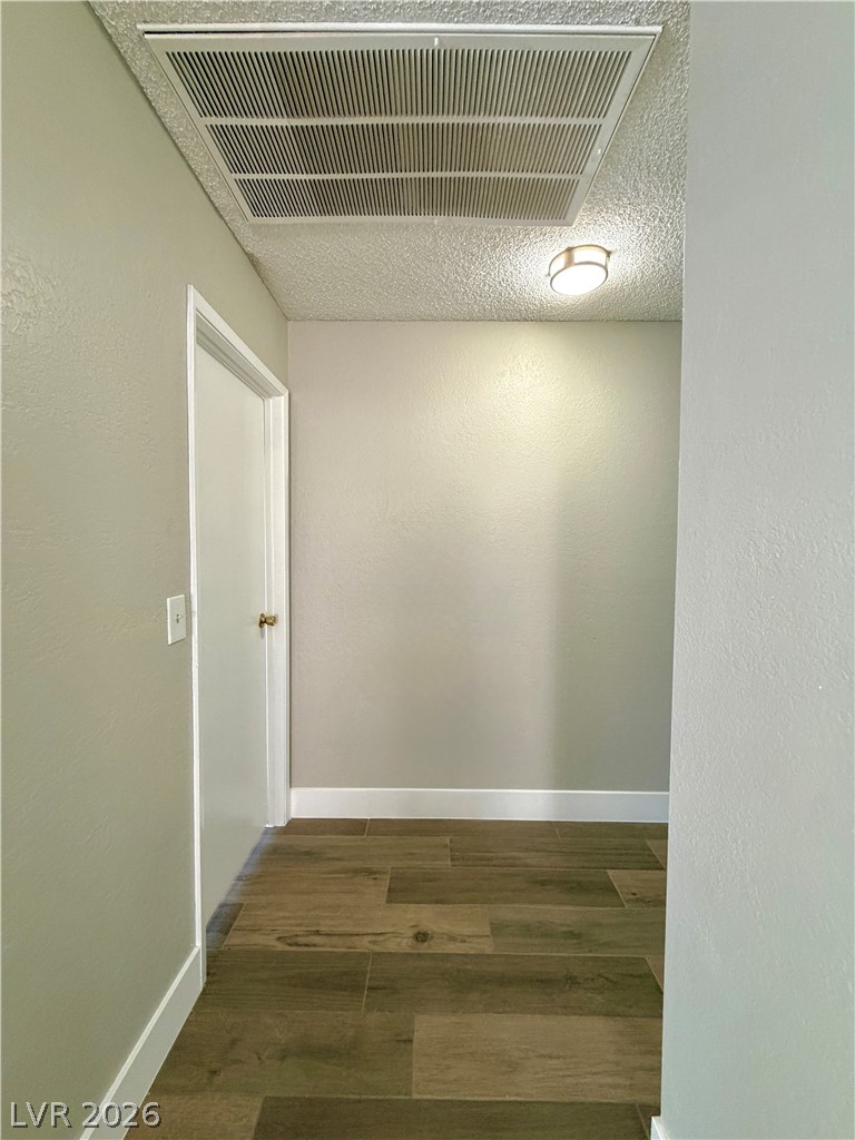 6950 Wedgewood Way 0 Property Photo 13