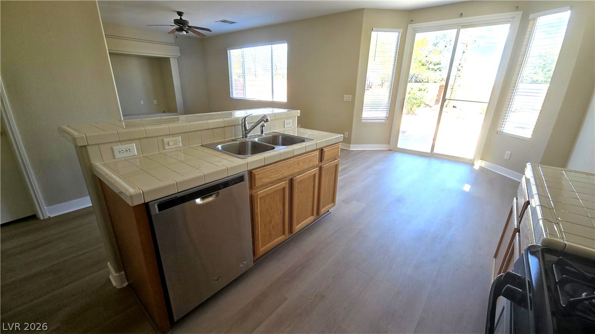 6940 Caspian Tern Street Property Photo 7